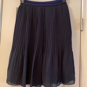 A new day Xavier Navy Pleated Skater Skirt, Blue/Black Elastic Band. Size XS